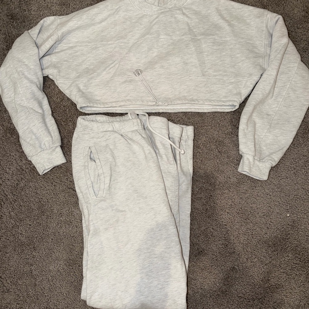 Joah Brown Gray Set